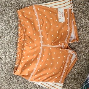 Fleo x MC apwcial release